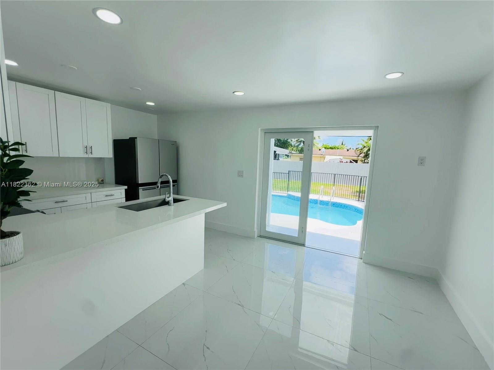 TOWN OF HIALEAH 1 ADDN AM - Residential
