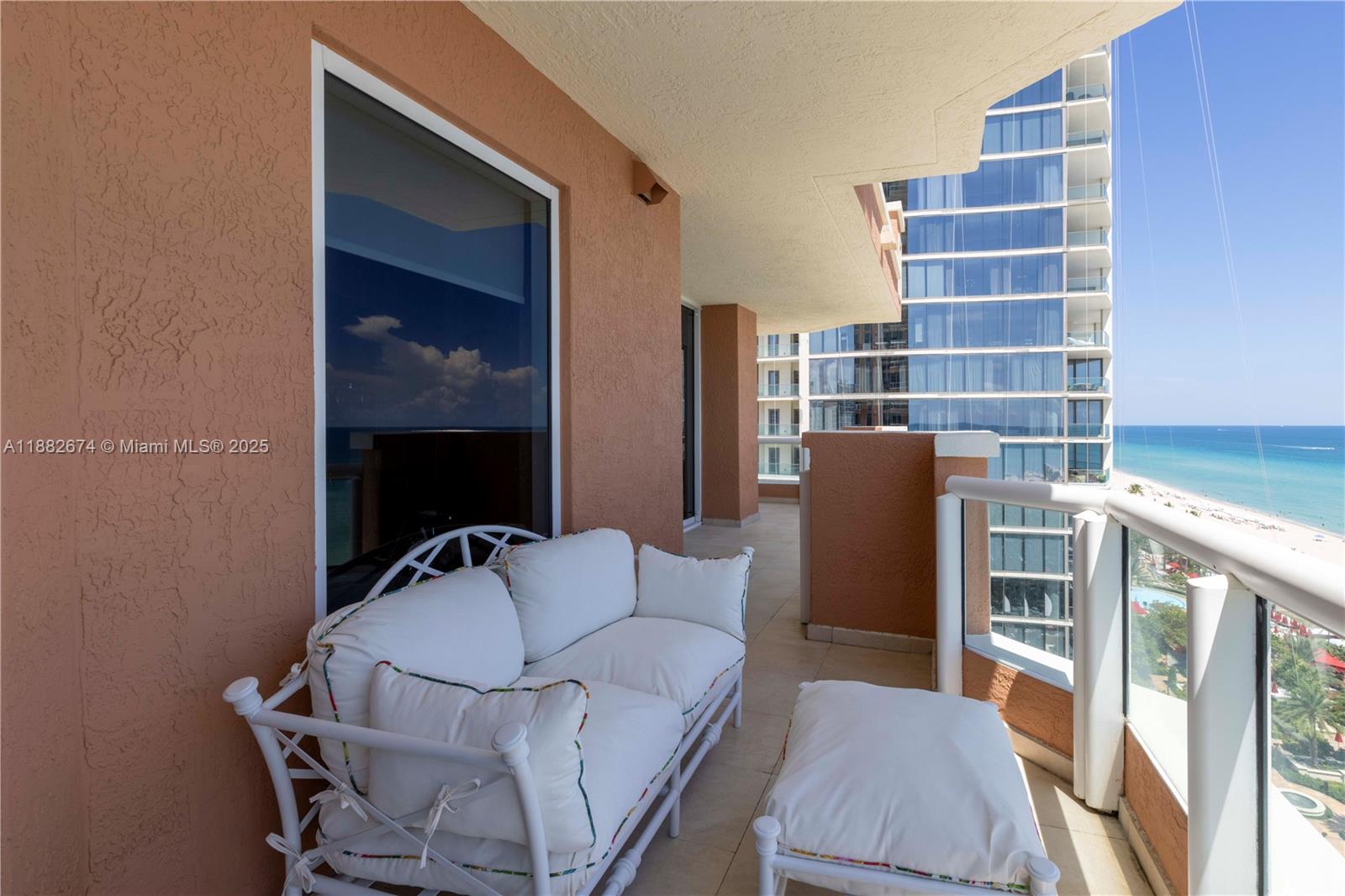 ACQUALINA OCEAN RESIDENCE - Residential
