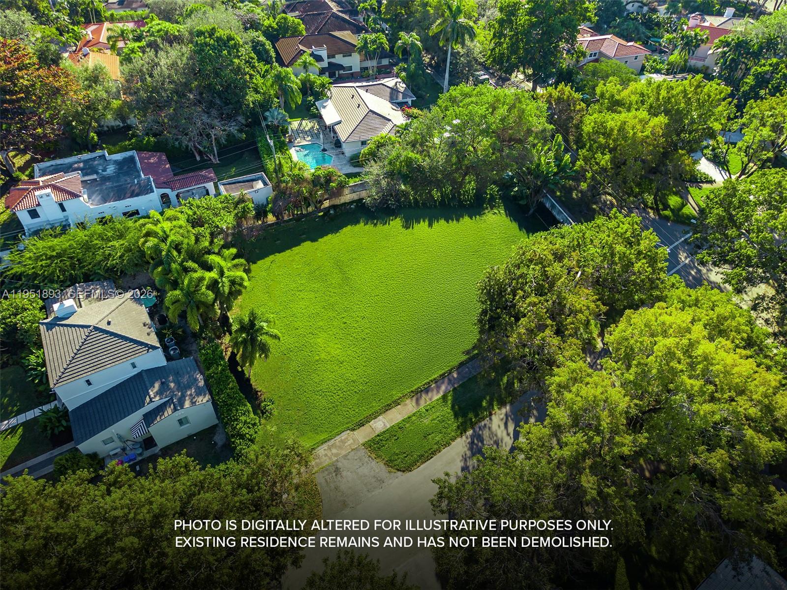 CORAL GABLES COUNTRY CLUB - Land