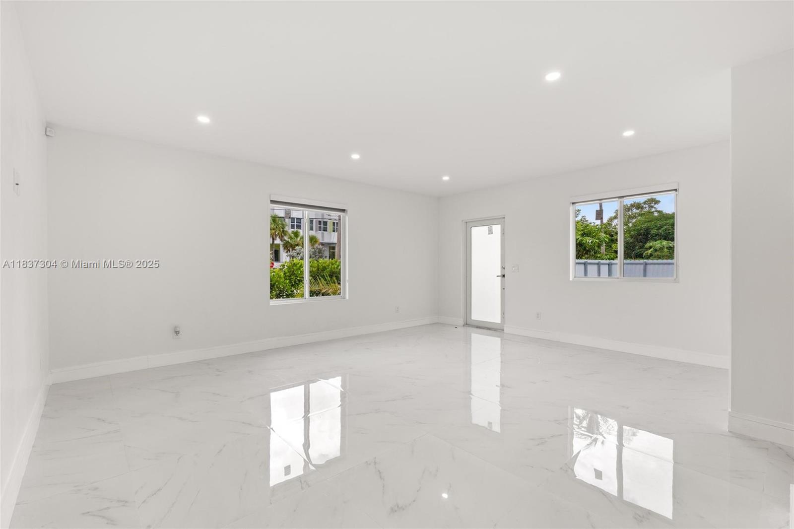 BISCAYNE GARDENS SEC E PA - Residential