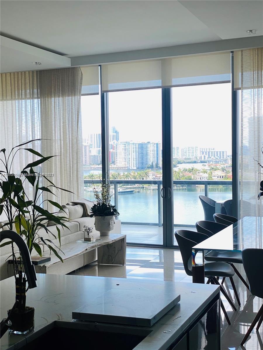 ECHO CONDO - Residential Lease