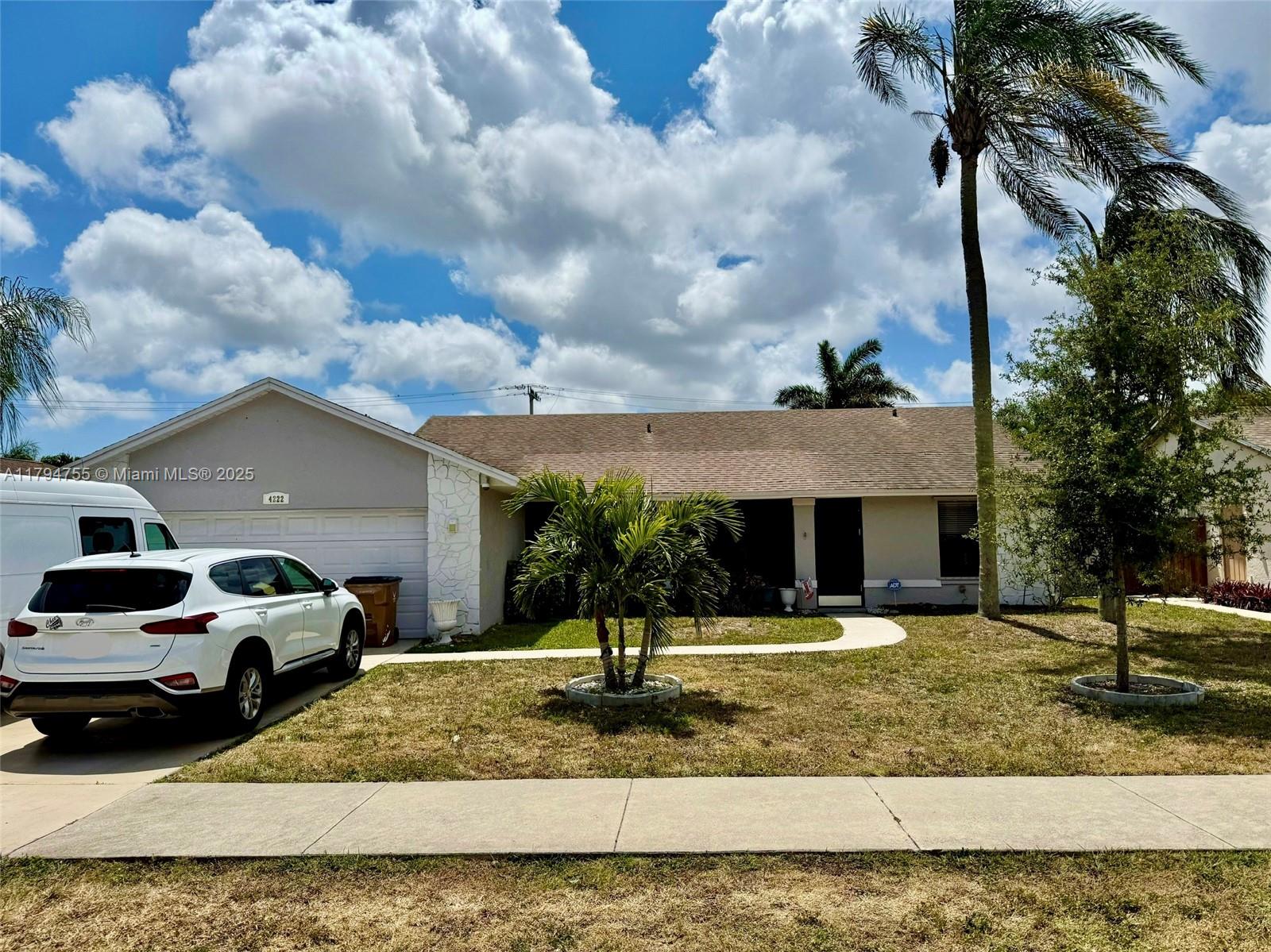 4222 Nw 6th Ct, Deerfield Beach, Broward County, Florida - 3 Bedrooms  
2 Bathrooms - 