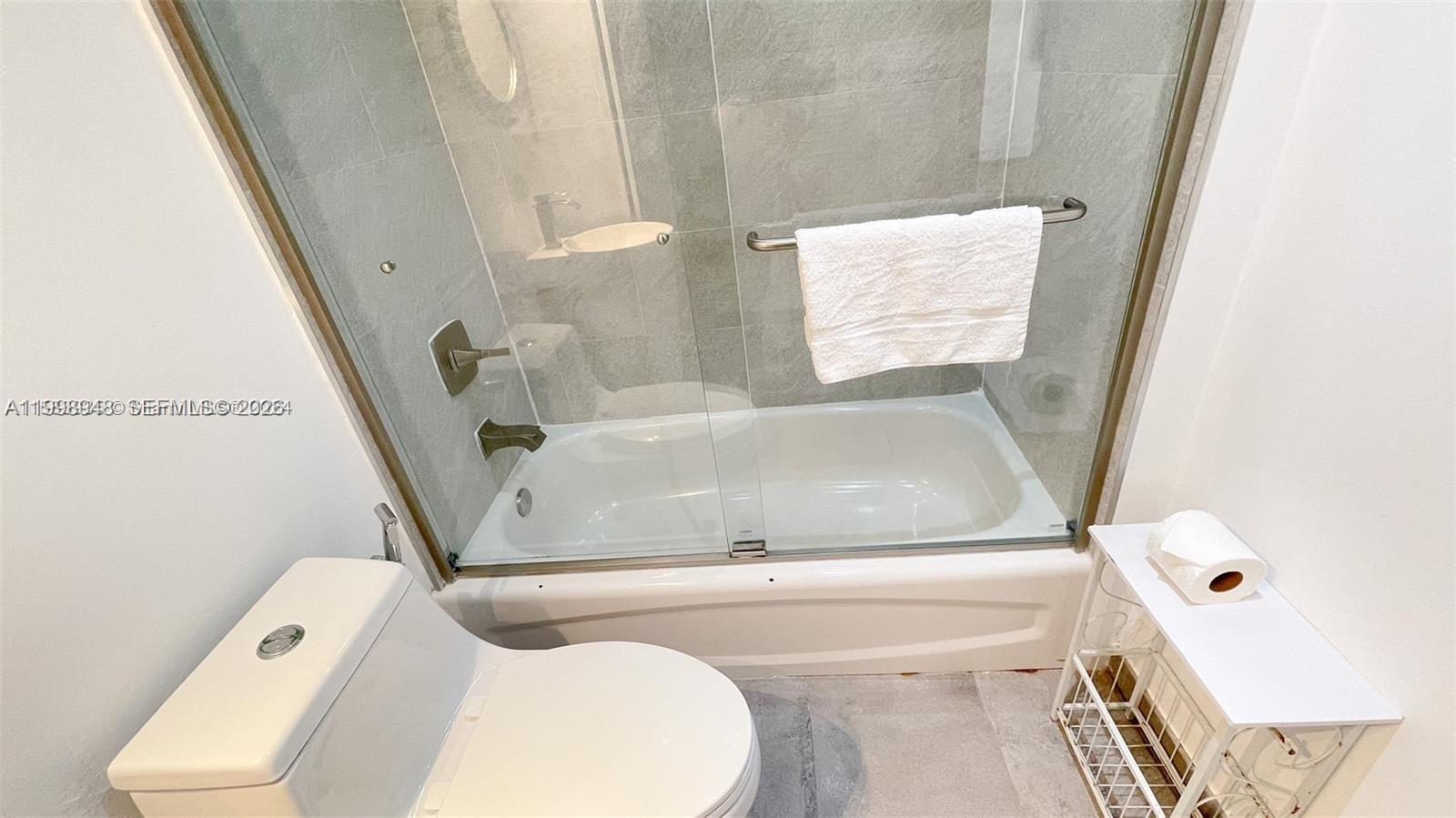 THE CLUB AT BRICKELL BAY - Residential