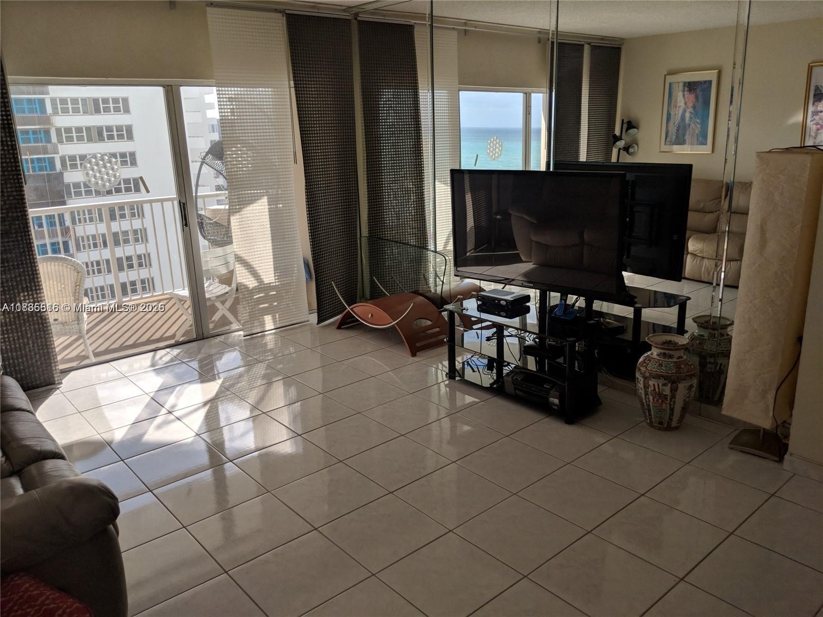 1980 S Ocean Dr 15C