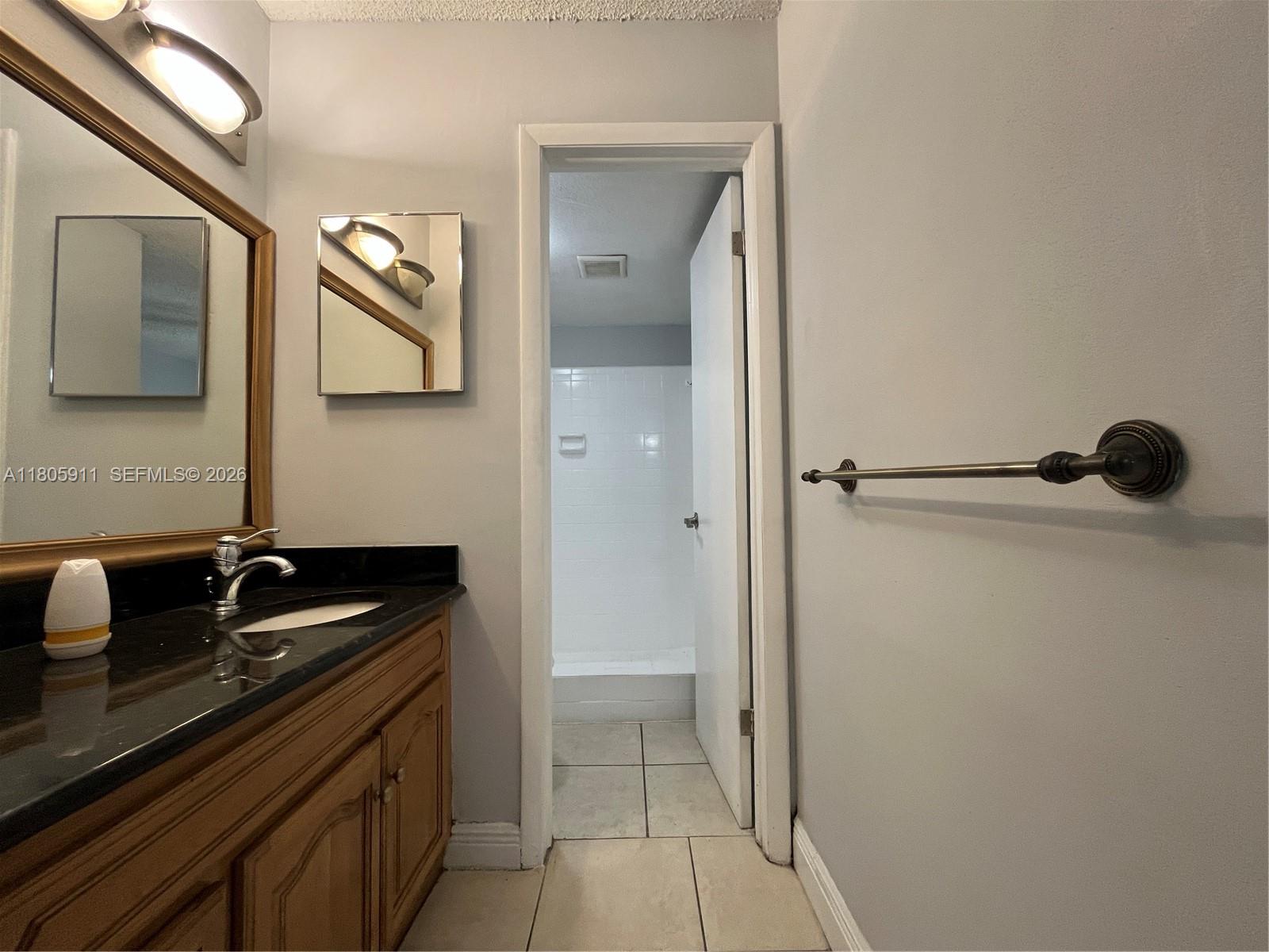 ARBOR KEYS CONDO - Residential