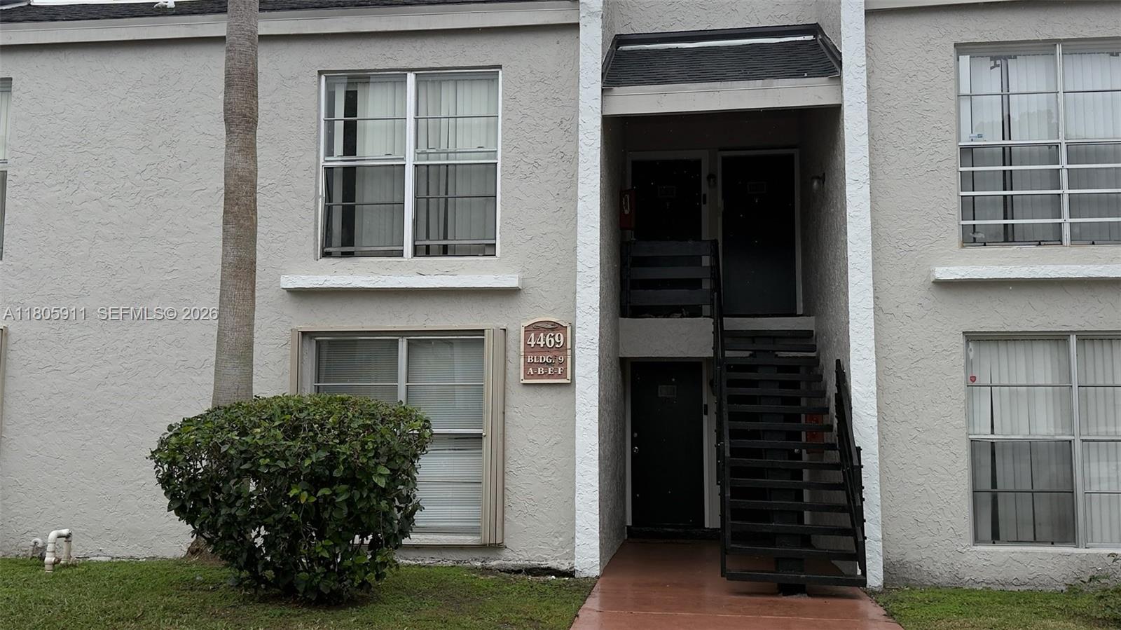 ARBOR KEYS CONDO - Residential