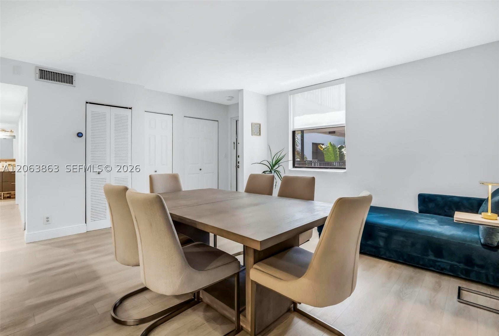 3350 NE 192nd St 4Q-B