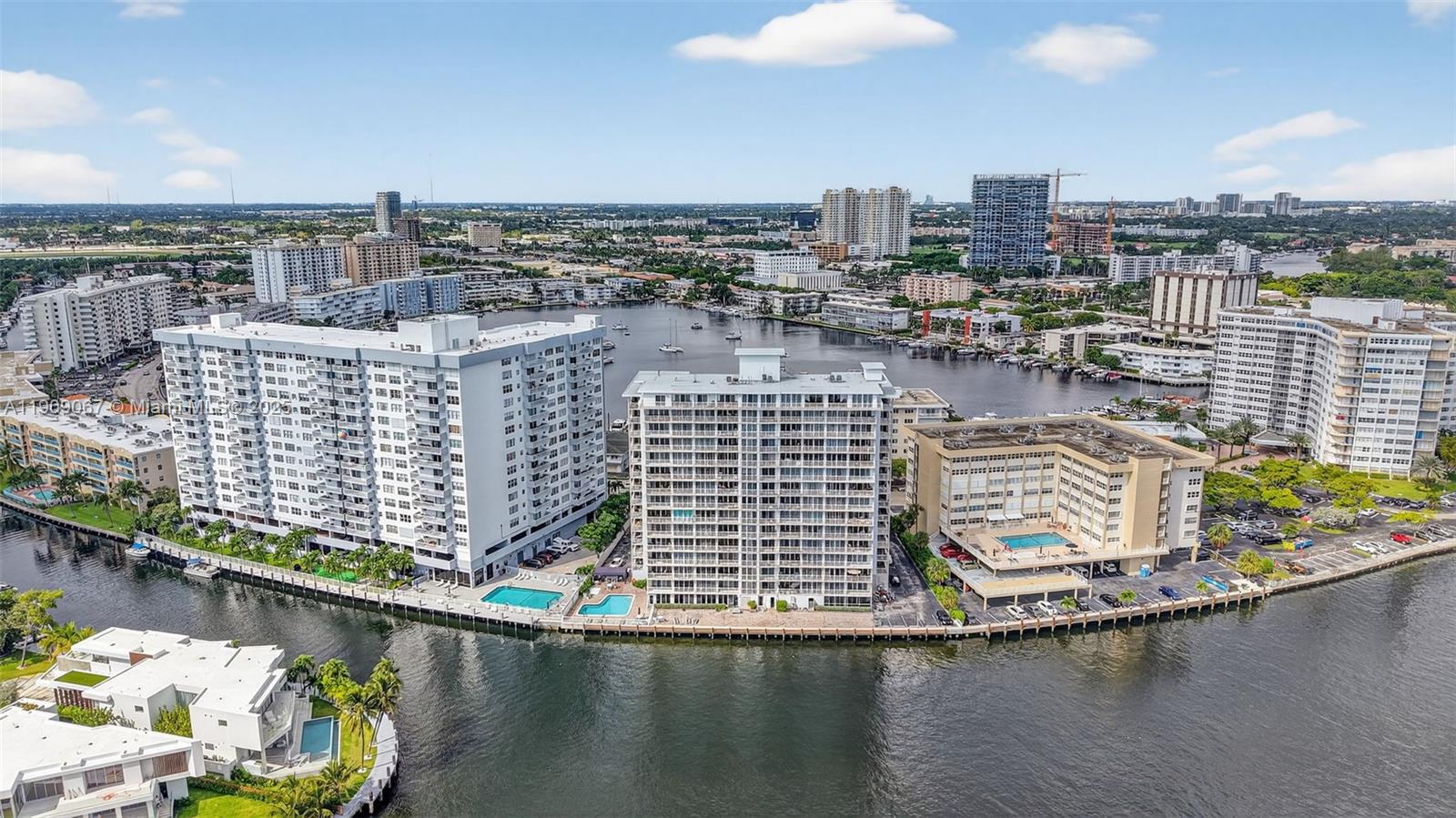 DORSEY ARMS CONDO - Residential