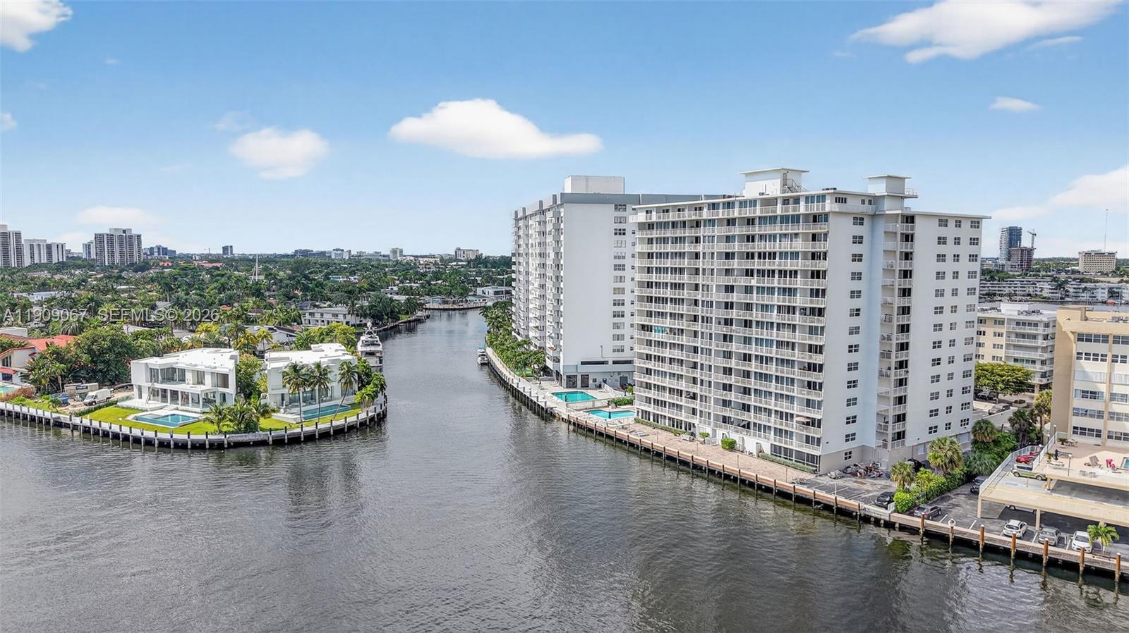 DORSEY ARMS CONDO - Residential