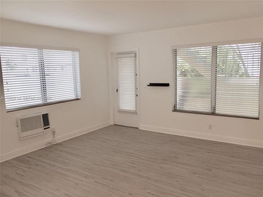 Spacious studio is conveniently located in North Beach location with walking distance to schools, places of worship
health facilities, parks, beaches, shopping and restaurants. Application fee of $ 75.00 per person via various platforms wich include credit, background and verification of income. Smoking, Pets, short terms rentals or subletting are not allowed.