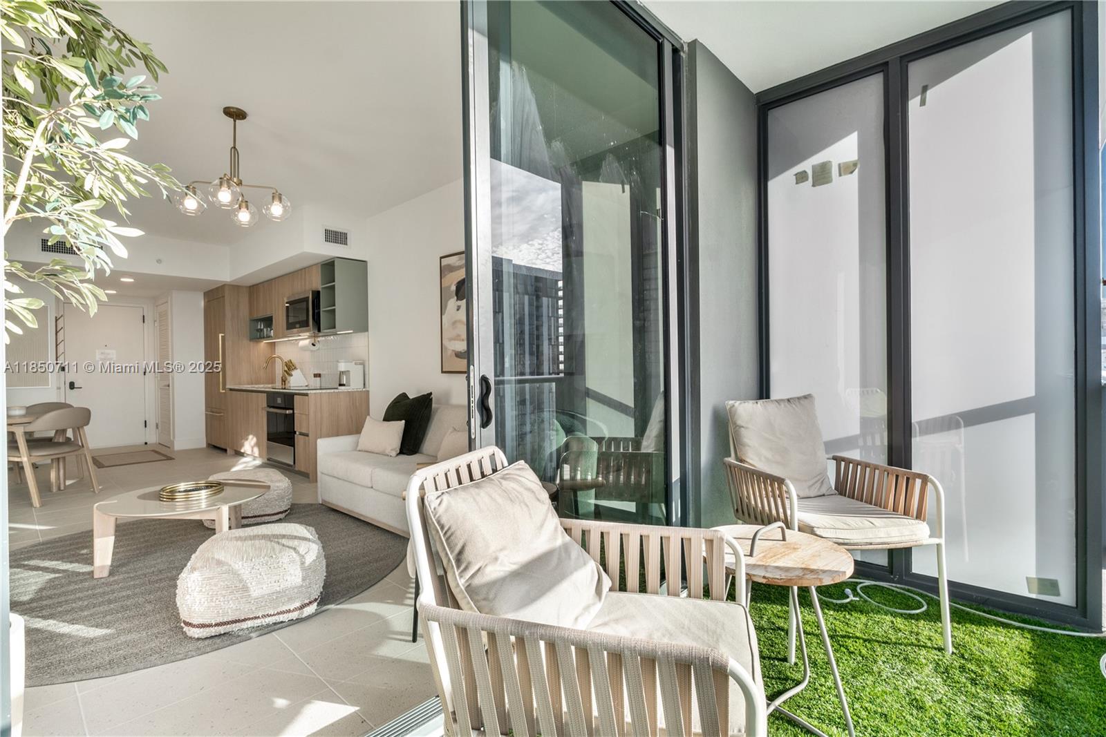 159 NE 6TH STREET CONDO - Residential Lease