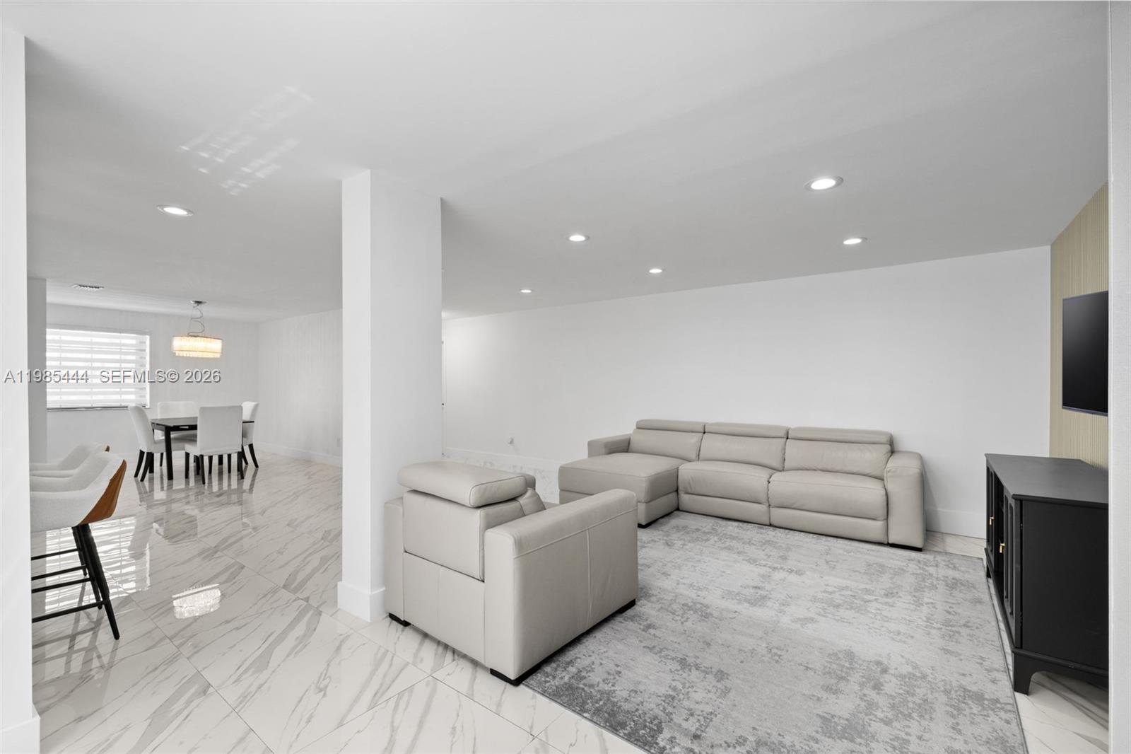 MARINER VILLAGE GARDEN CO - Residential