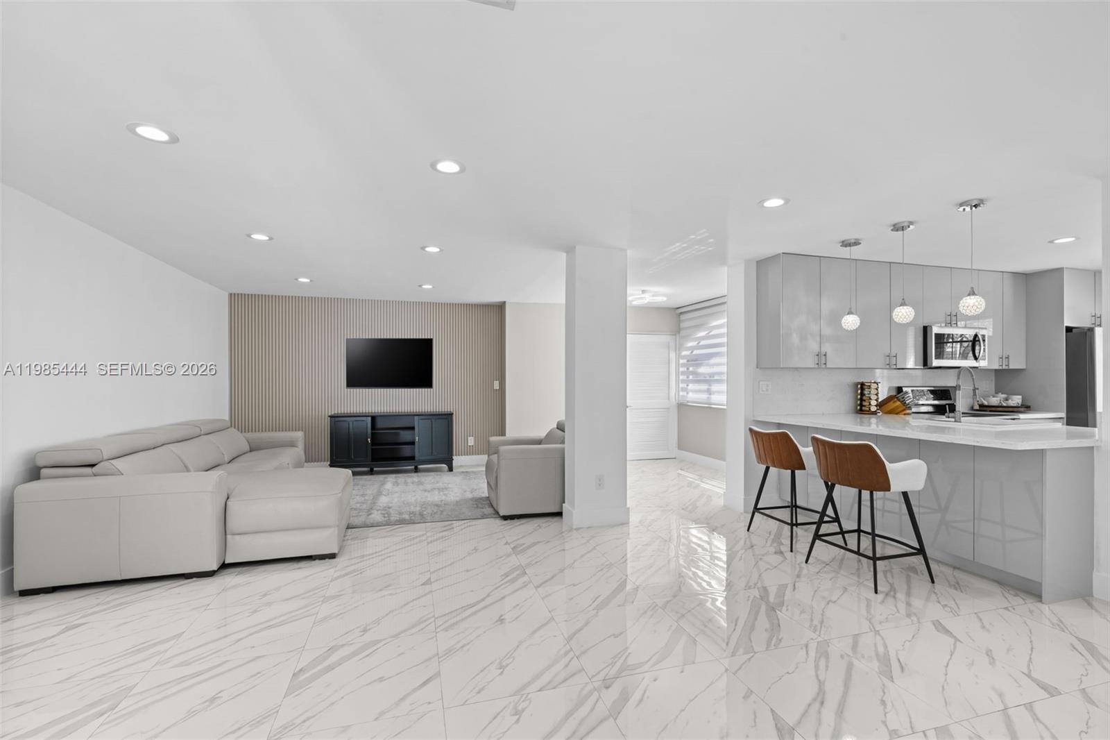 MARINER VILLAGE GARDEN CO - Residential