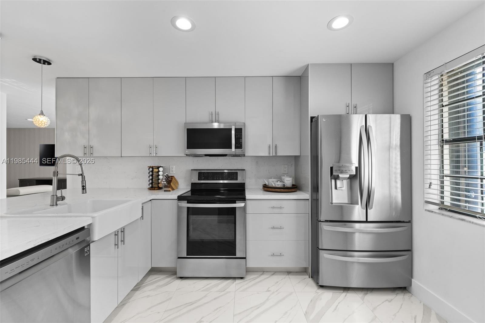 MARINER VILLAGE GARDEN CO - Residential