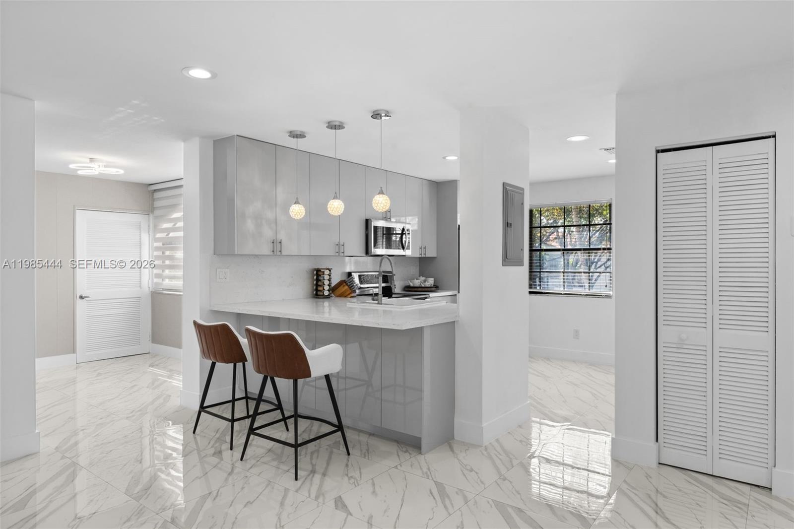 MARINER VILLAGE GARDEN CO - Residential