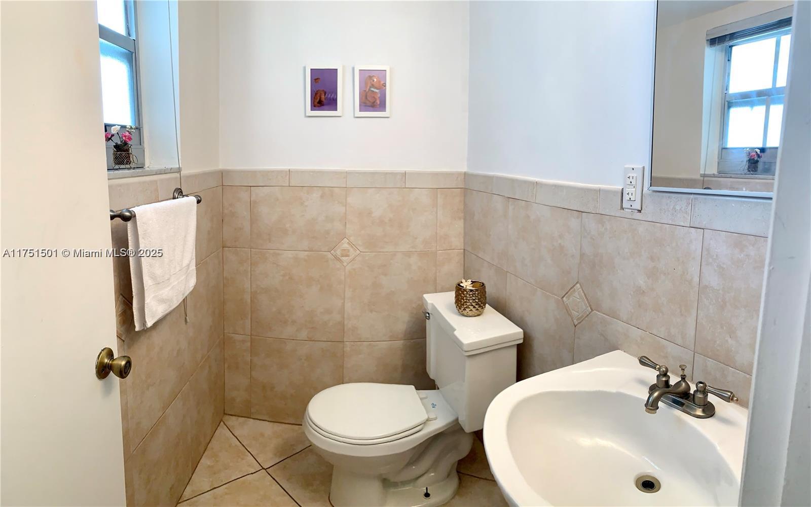 KEY BISCAYNE VI CONDO - Residential Lease