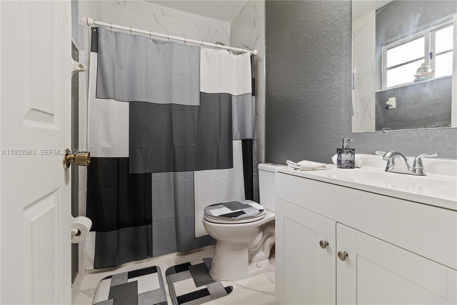 ABEL HOMES AT KEYS WINDS - Residential