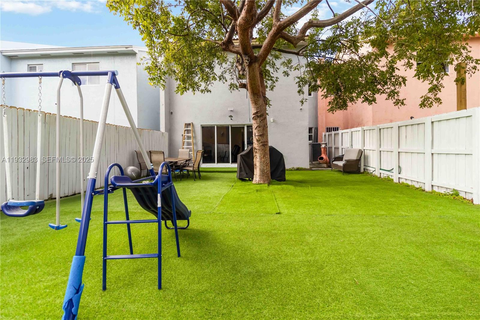 ABEL HOMES AT KEYS WINDS - Residential