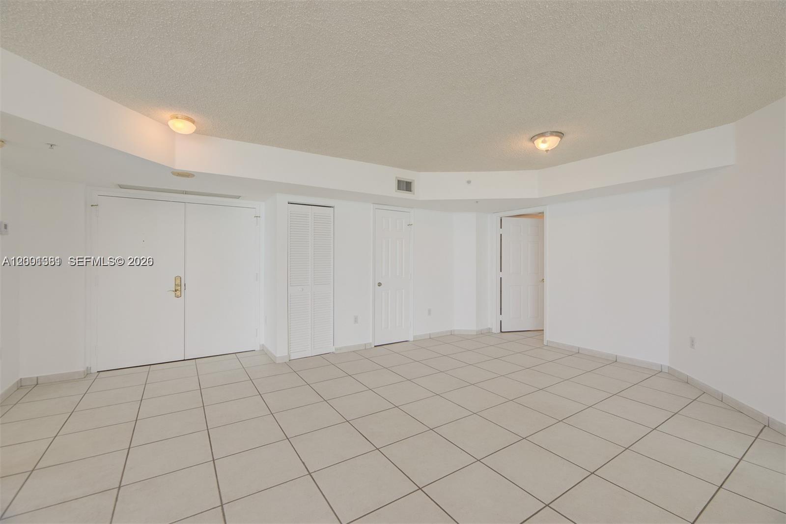 LA GORCE PALACE CONDO - Residential