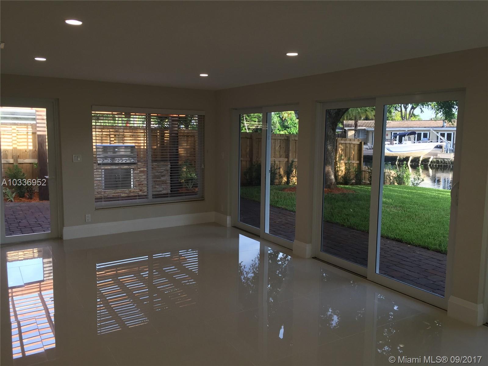 RIVER RIDGE - Residential