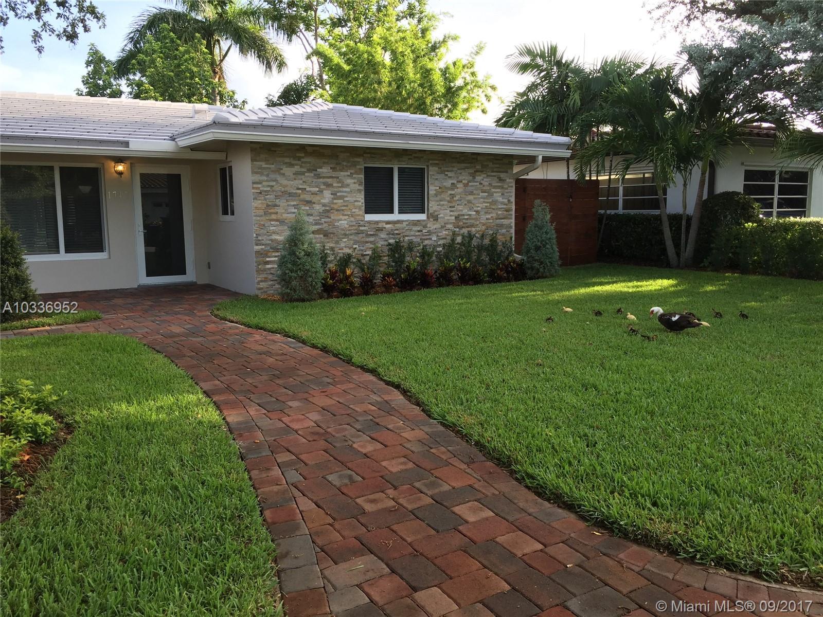 RIVER RIDGE - Residential