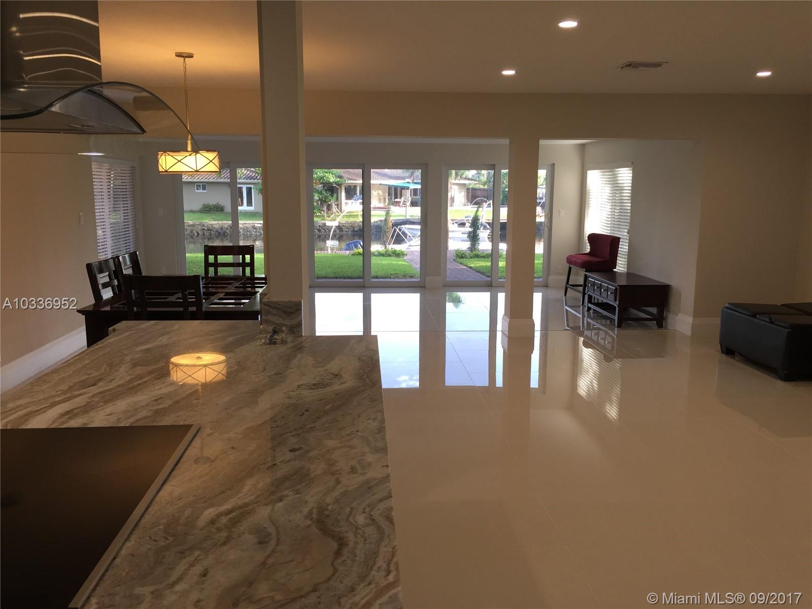 RIVER RIDGE - Residential