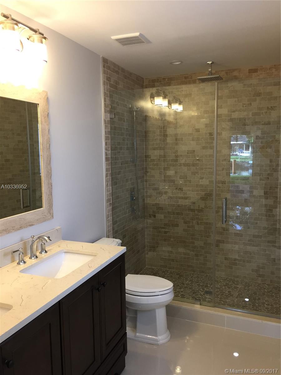 RIVER RIDGE - Residential