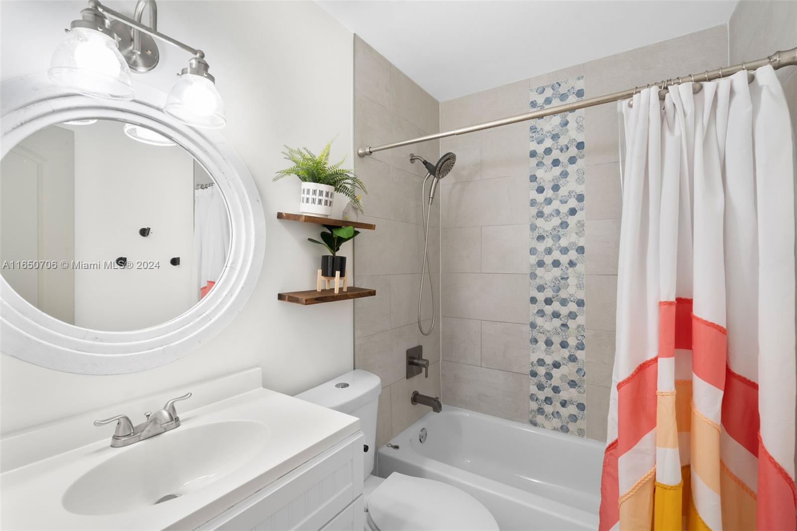 PEMBROKE LAKES SECTION EI - Residential