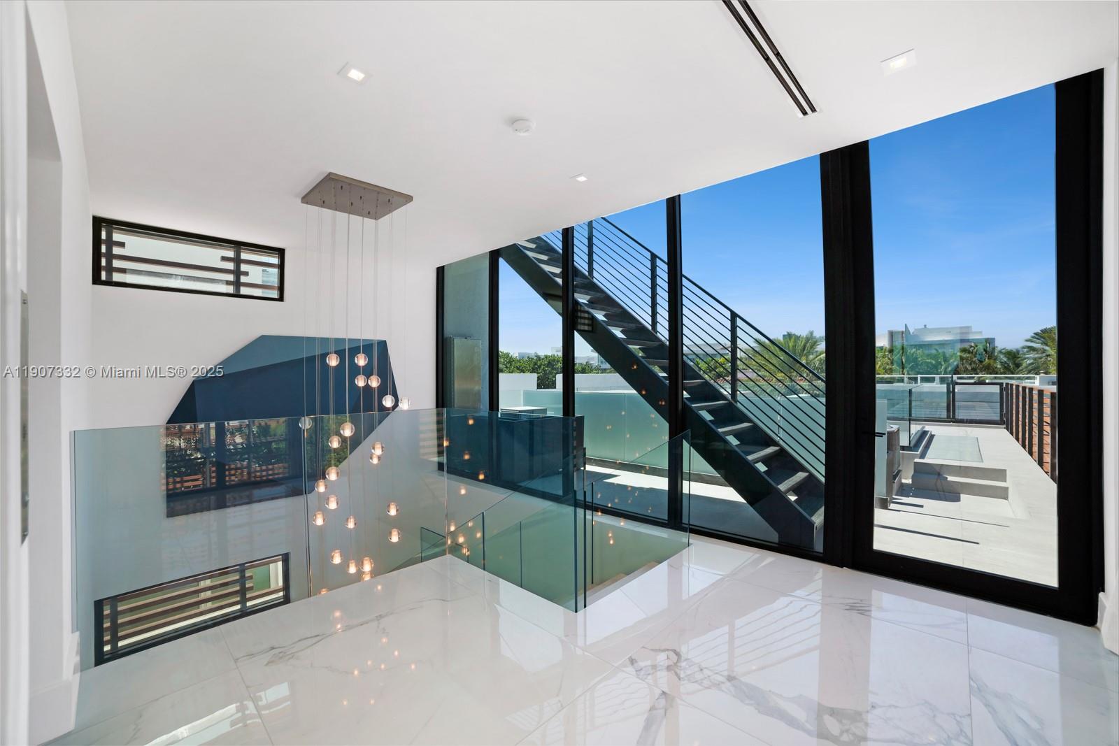 ALTOS DEL MAR NO 1 - Residential