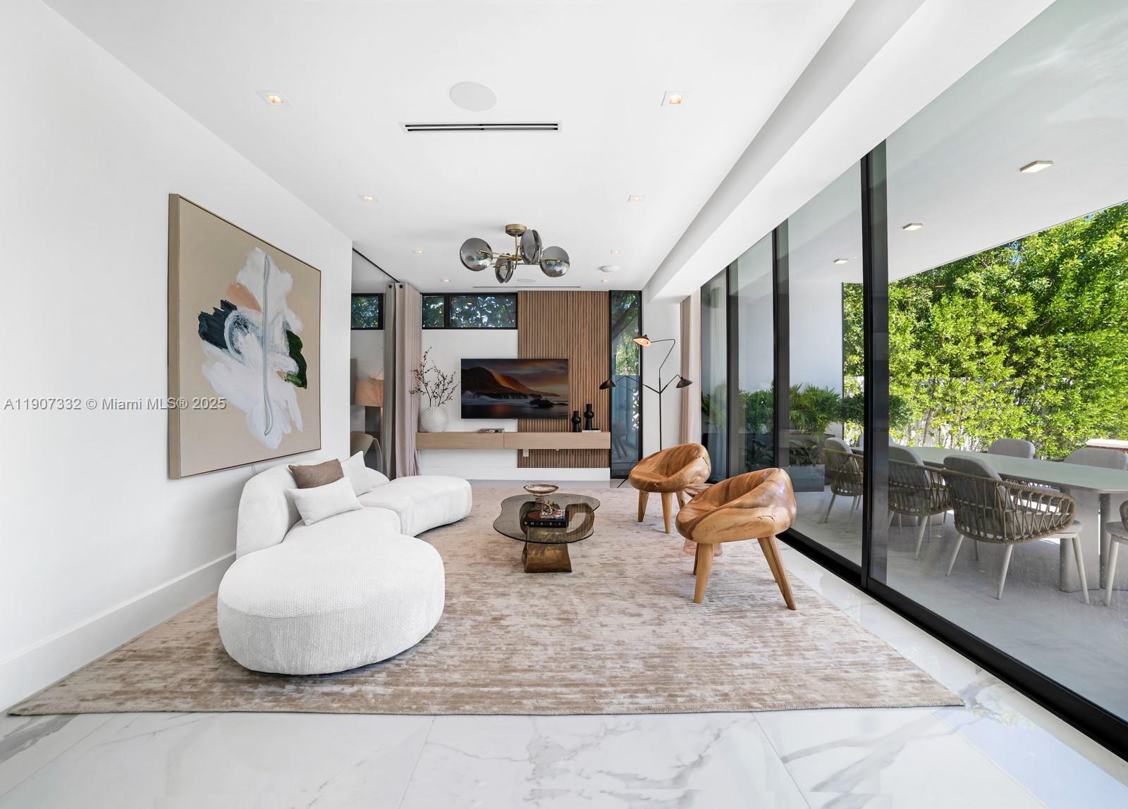 ALTOS DEL MAR NO 1 - Residential