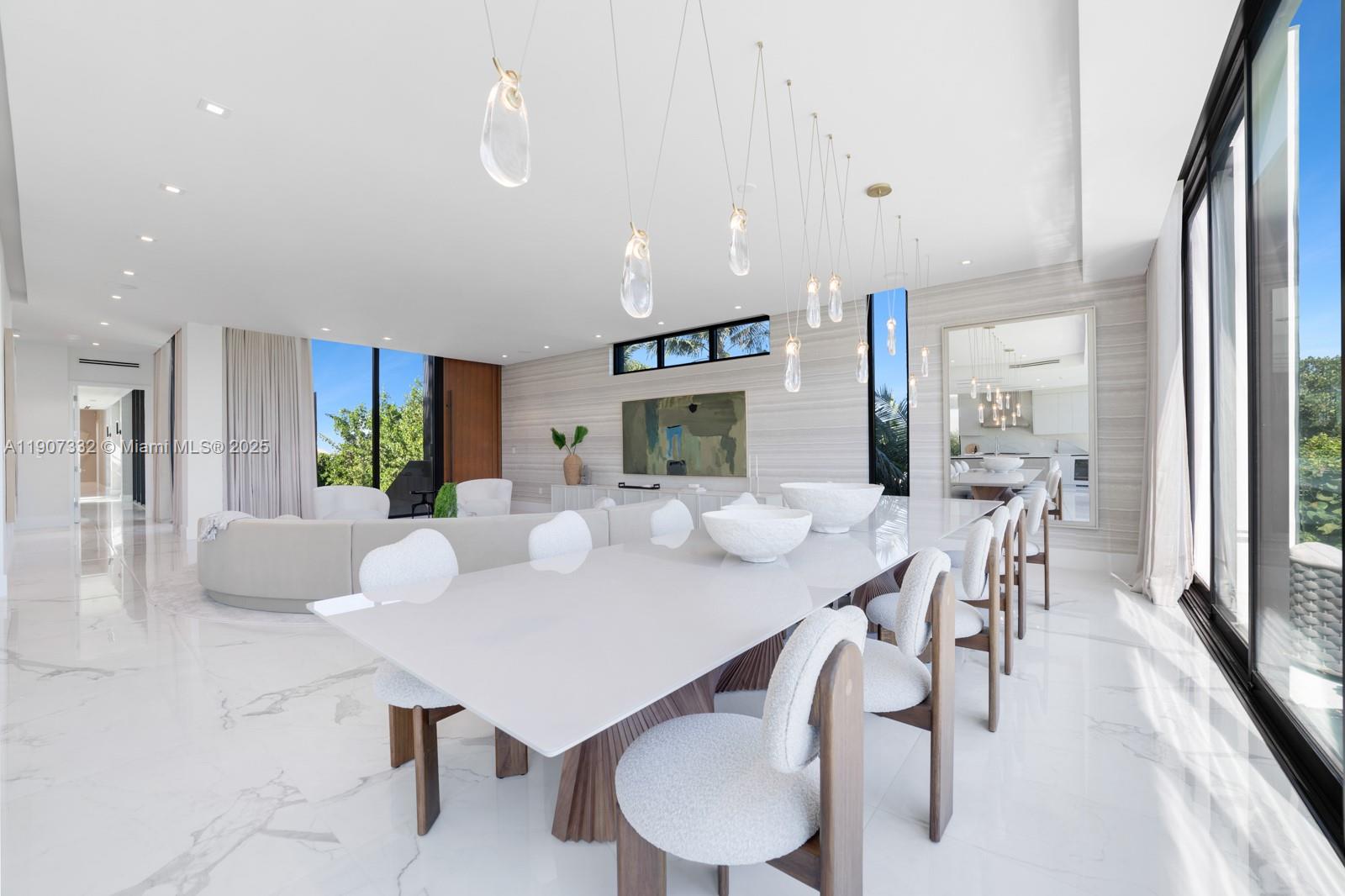 ALTOS DEL MAR NO 1 - Residential