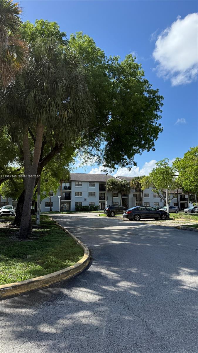 VILLA BELLINI CONDO - Residential Lease