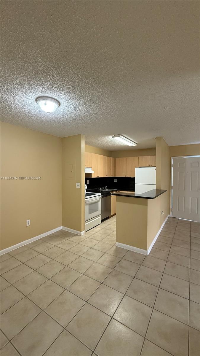 VILLA BELLINI CONDO - Residential Lease