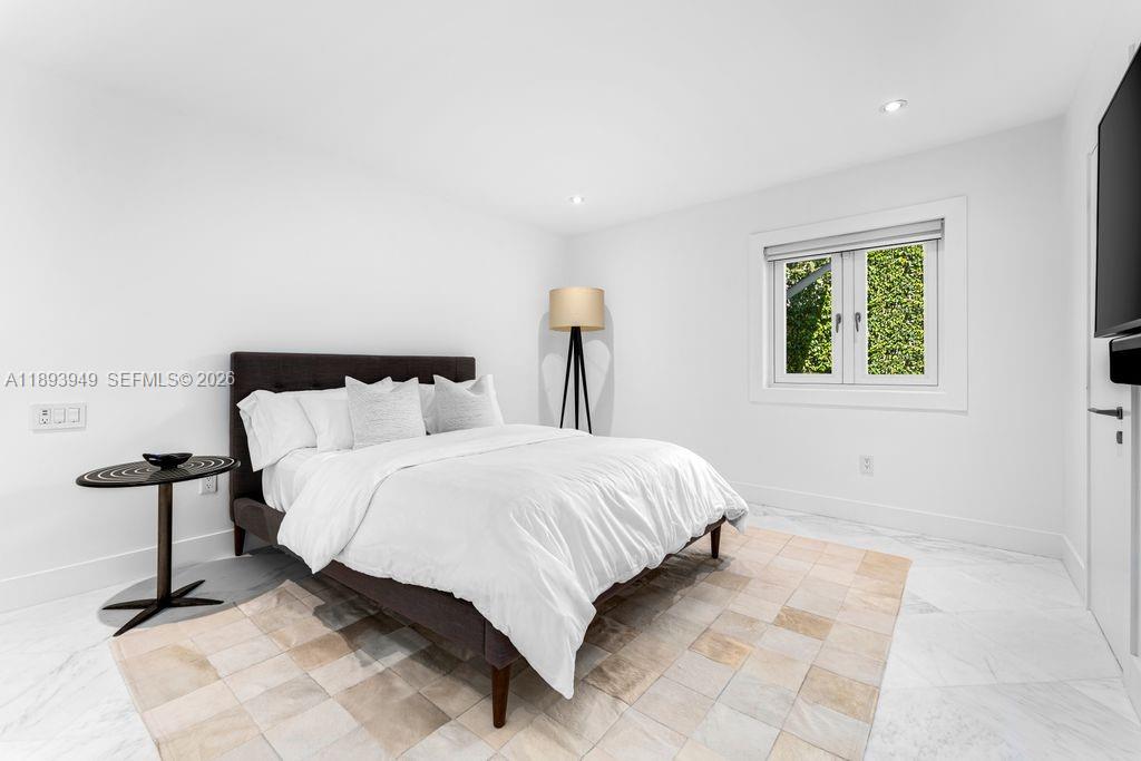 CORAL GABLES RIV SEC PT 1 - Residential