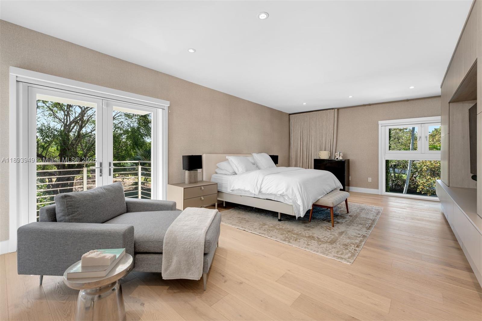 CORAL GABLES RIV SEC PT 1 - Residential