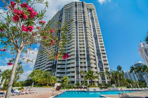 A home in Aventura