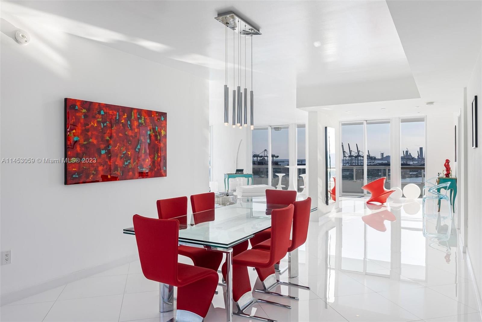 THE BENTLEY BAY CONDO - Residential