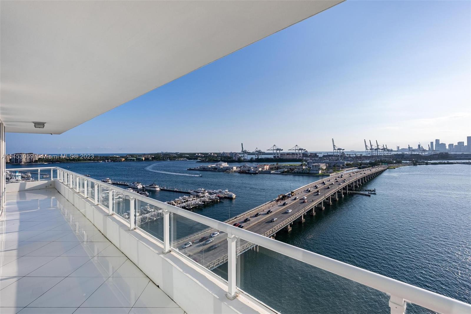 THE BENTLEY BAY CONDO - Residential