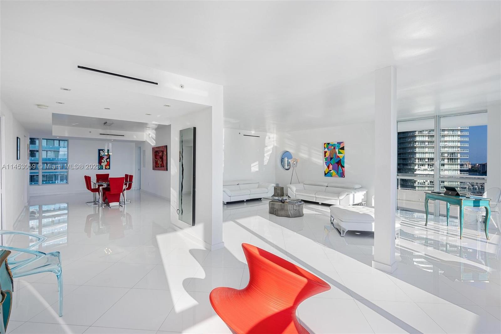 THE BENTLEY BAY CONDO - Residential