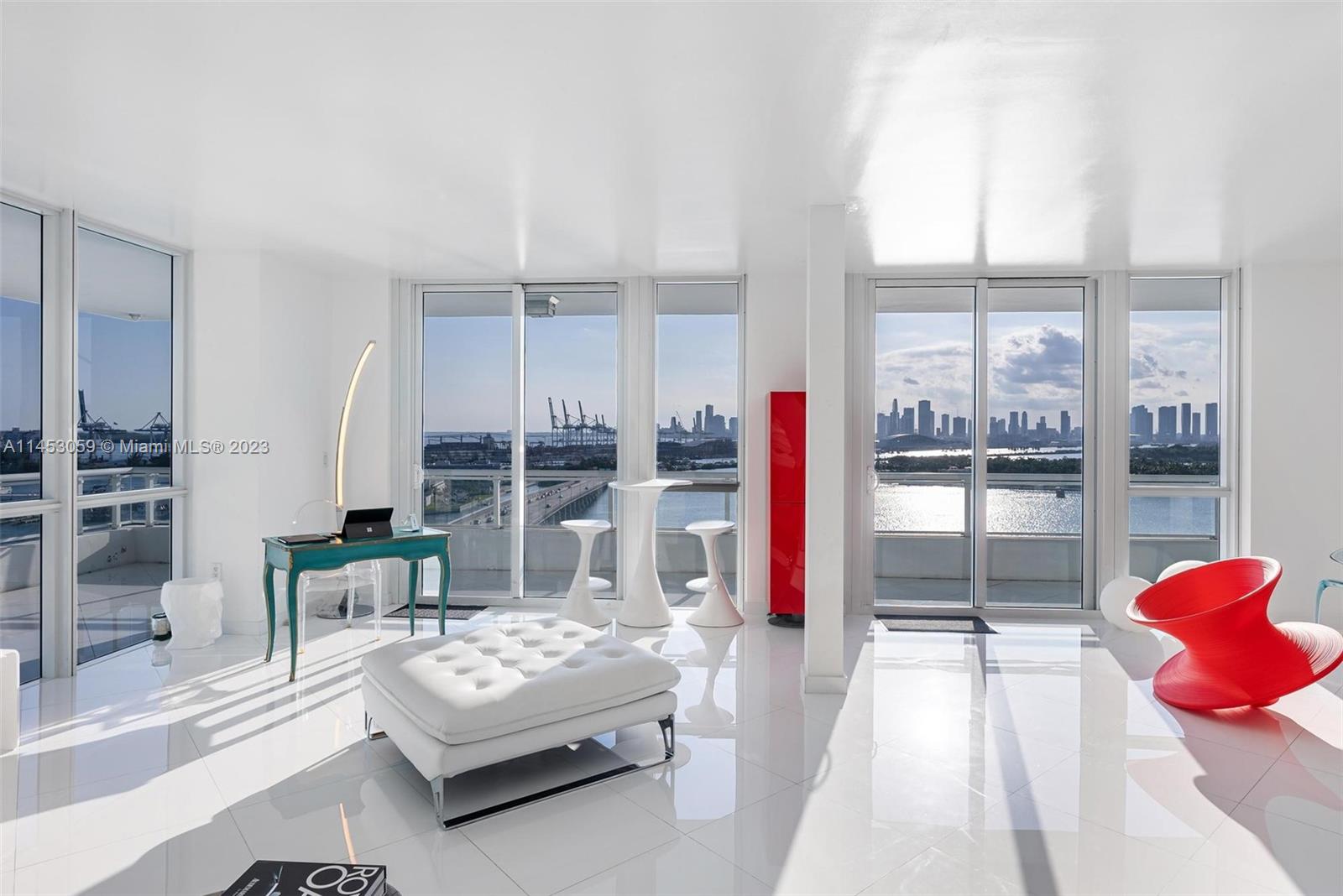 THE BENTLEY BAY CONDO - Residential