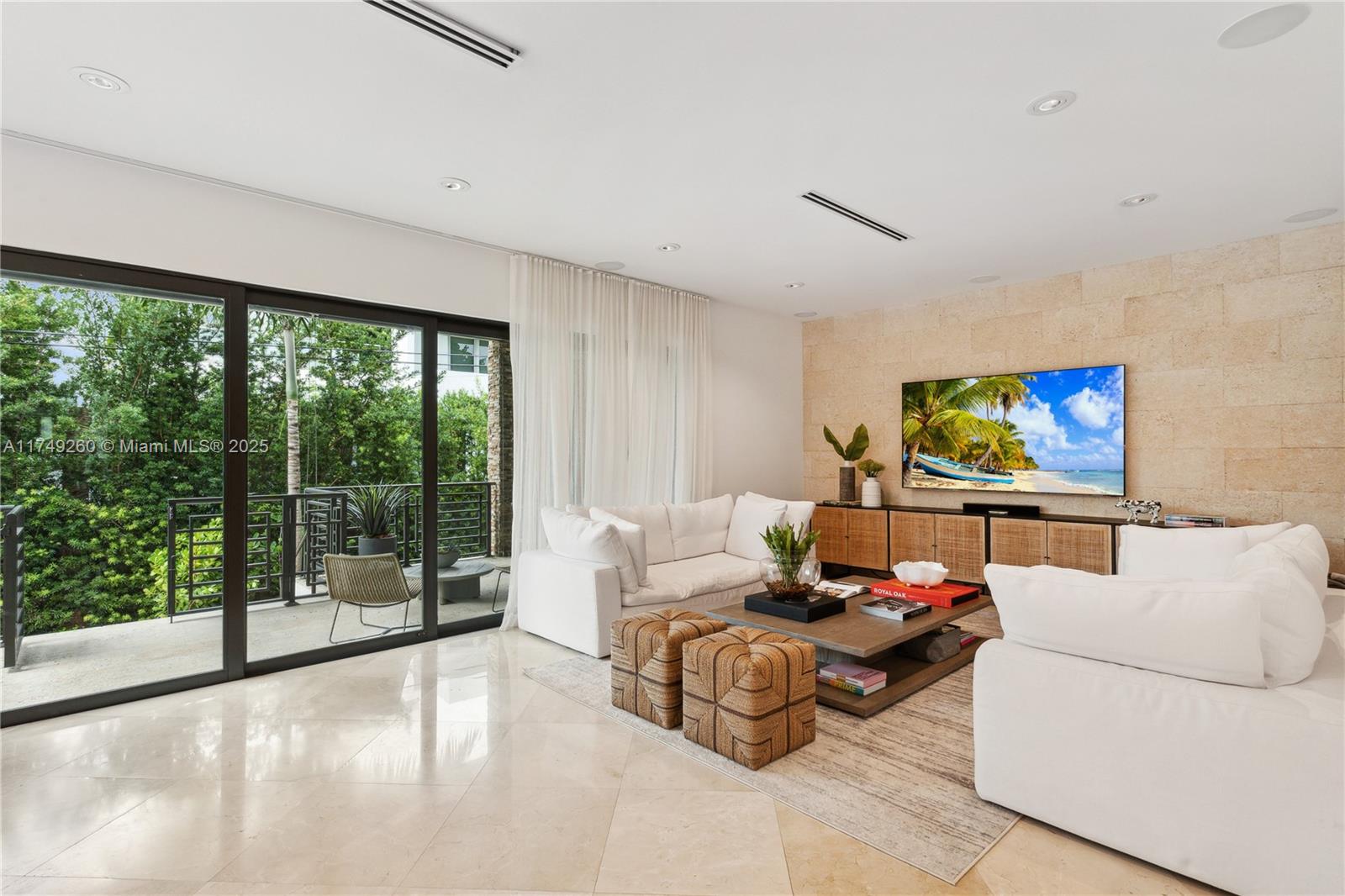 BISCAYNE KEY ESTATES - Residential