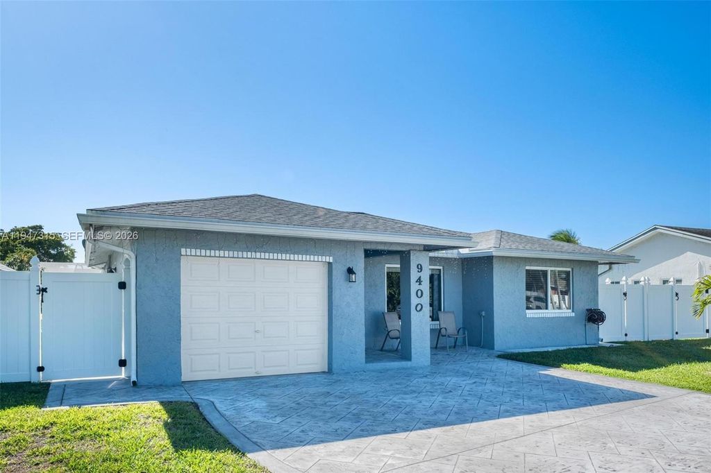 Photo of 9400 NW 82nd St, Tamarac, FL 33321 (MLS # A11947315)