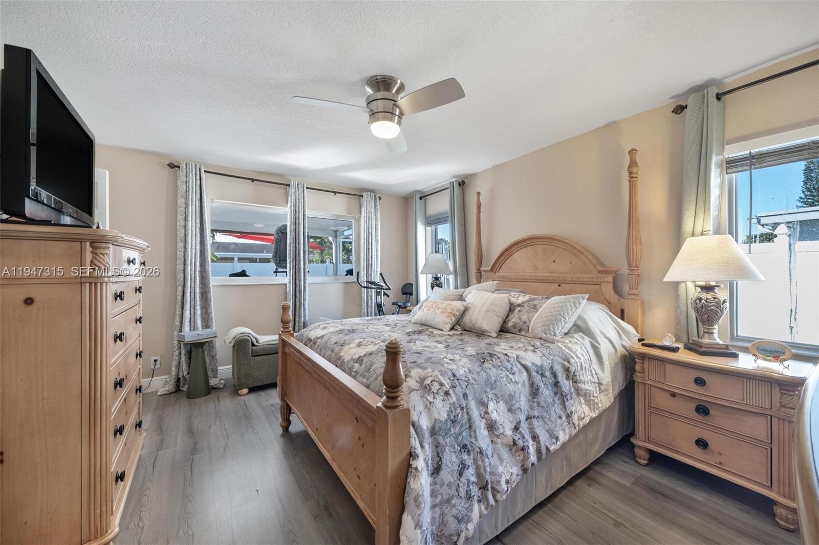 NORTHWOOD - Residential