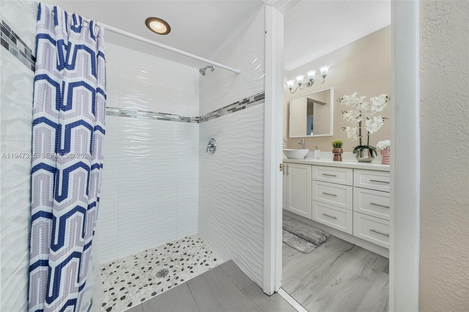 NORTHWOOD - Residential