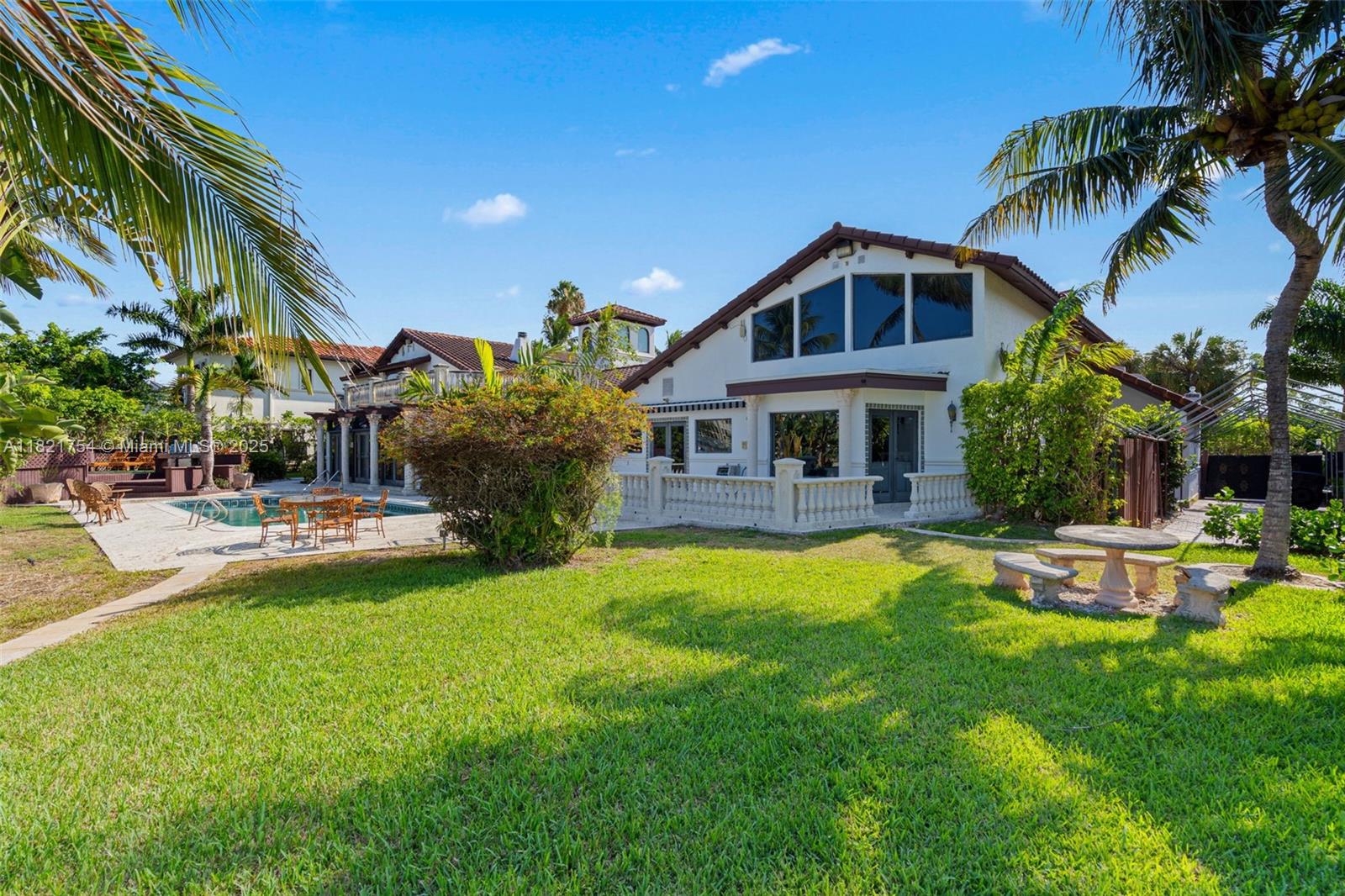 DIPLOMAT GOLF ESTATES - Residential