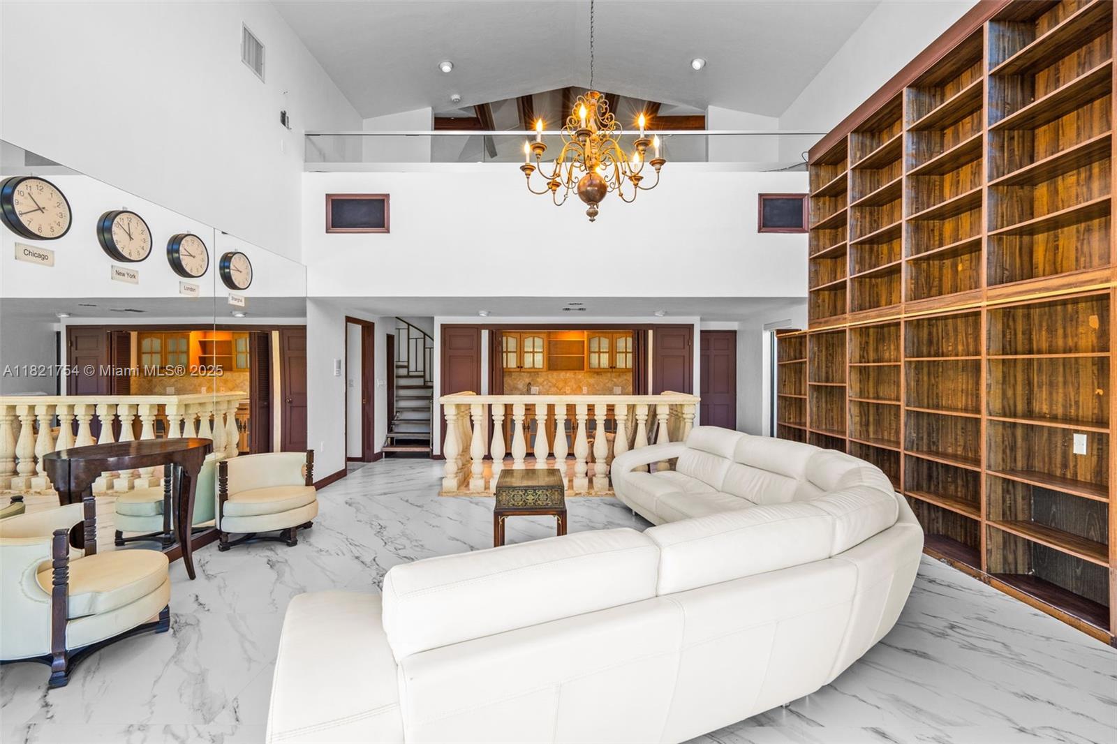 DIPLOMAT GOLF ESTATES - Residential