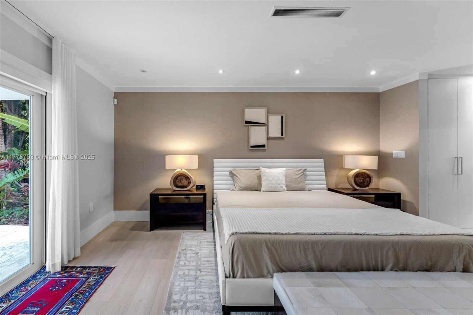 AMD & CORR PLAT OF SUNRIS - Residential