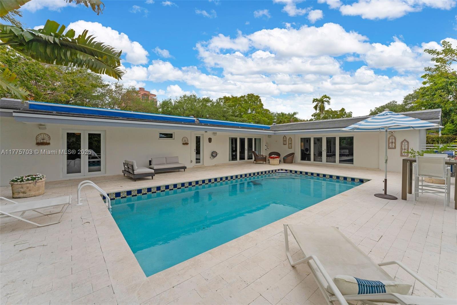 AMD & CORR PLAT OF SUNRIS - Residential