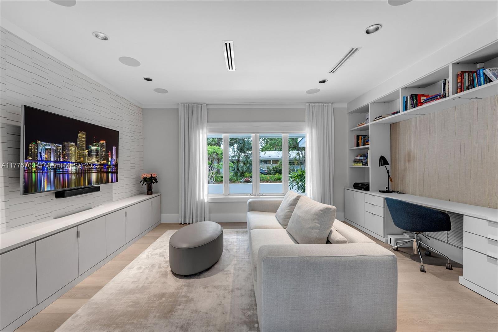 AMD & CORR PLAT OF SUNRIS - Residential