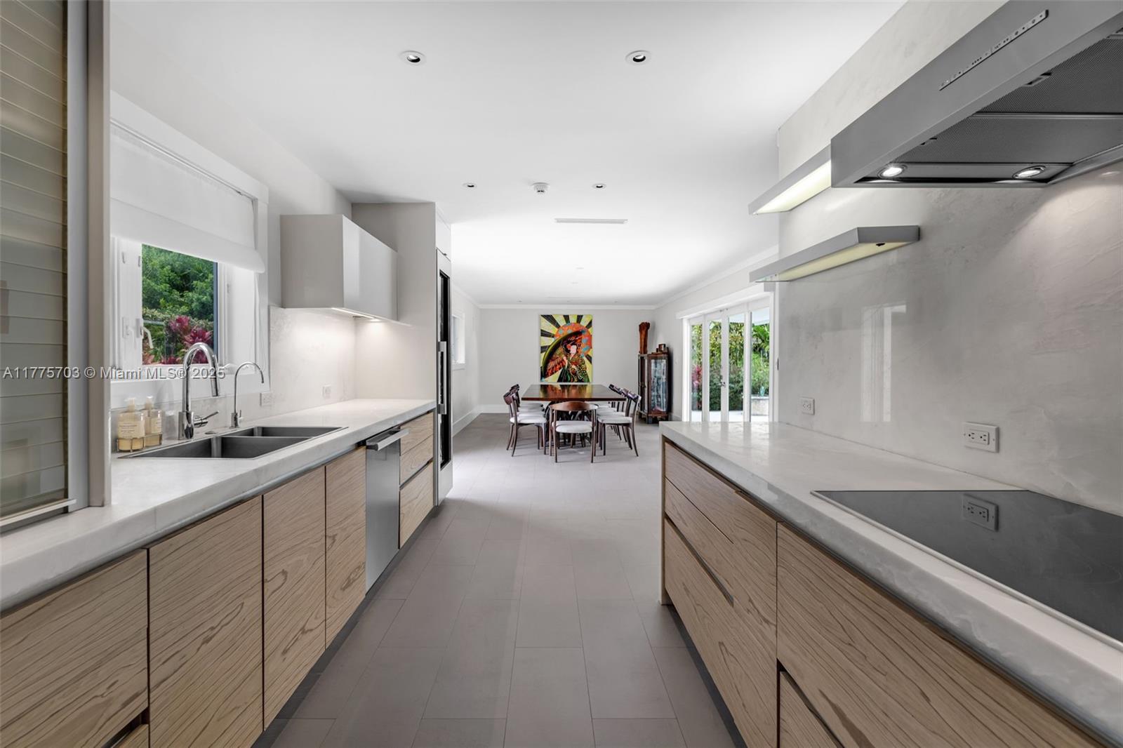 AMD & CORR PLAT OF SUNRIS - Residential